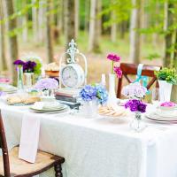 10 Ideas For An Unforgettable Hen Do Alice in wonderland