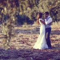 Brits set to spend £11,411 on affordable weddings in 2017 brideandgroom