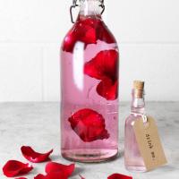 Wedding reception gin and vodka cocktail recipes from the Dingle Distillery gin bouquet