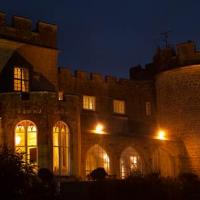 Pennsylvania castle estate launches twlight weddings for the 2017 season castle