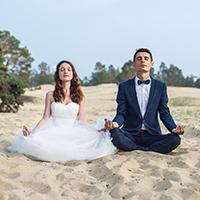 Couple De-stress For Their Wedding Couple De-stress For Their Wedding