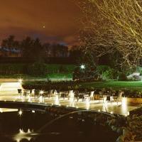 Moddershall Oaks outside wedding ceremonies Moddershall Oaks outside wedding ceremonies view of the lake at night
