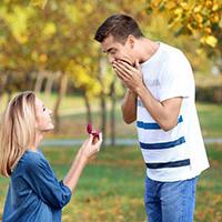 woman proposing to her boyfriend during a leap year